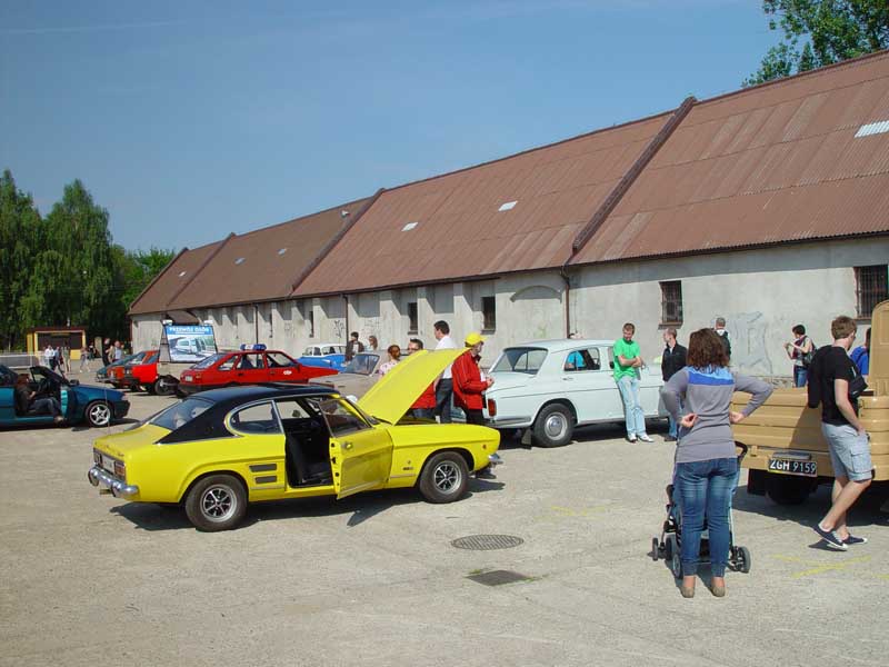 01 (09)